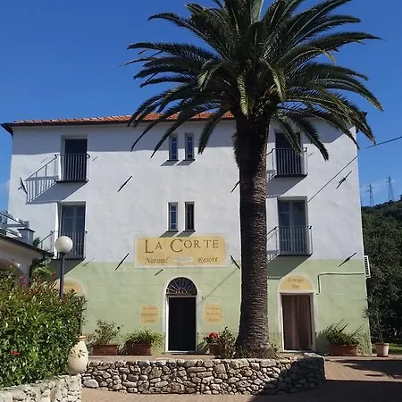 Gasthof La Corte Natural *